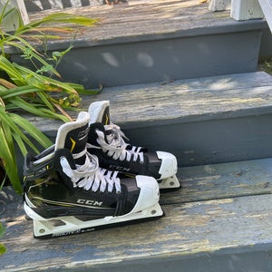 CCM Super Tacks AS1 Hockey Goalie Skates Regular Width  8 (Used)