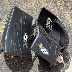 Black Junior Brian's NetZero 2 Goalie Gloves & Blockers Regular (Used)