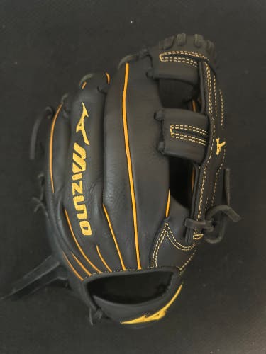 Mizuno RH Prospect Select Baseball Glove 11.75" (Used)