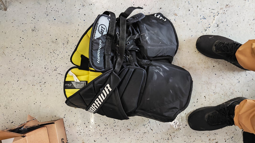 Intermediate Small Warrior Ritual X2 Hockey Goalie Pants (Used)