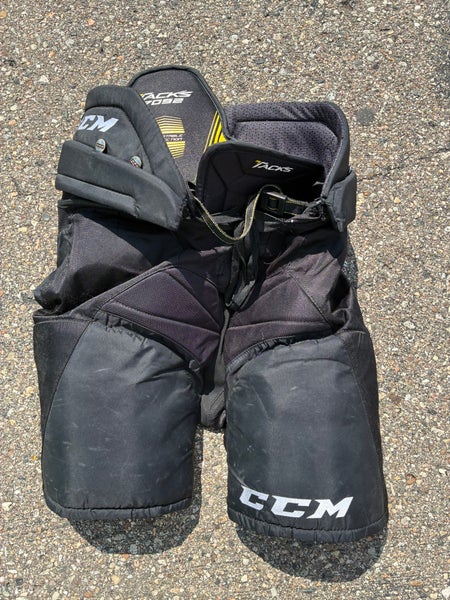 Black Senior Small CCM Tacks 7092 Hockey Pants (Used)