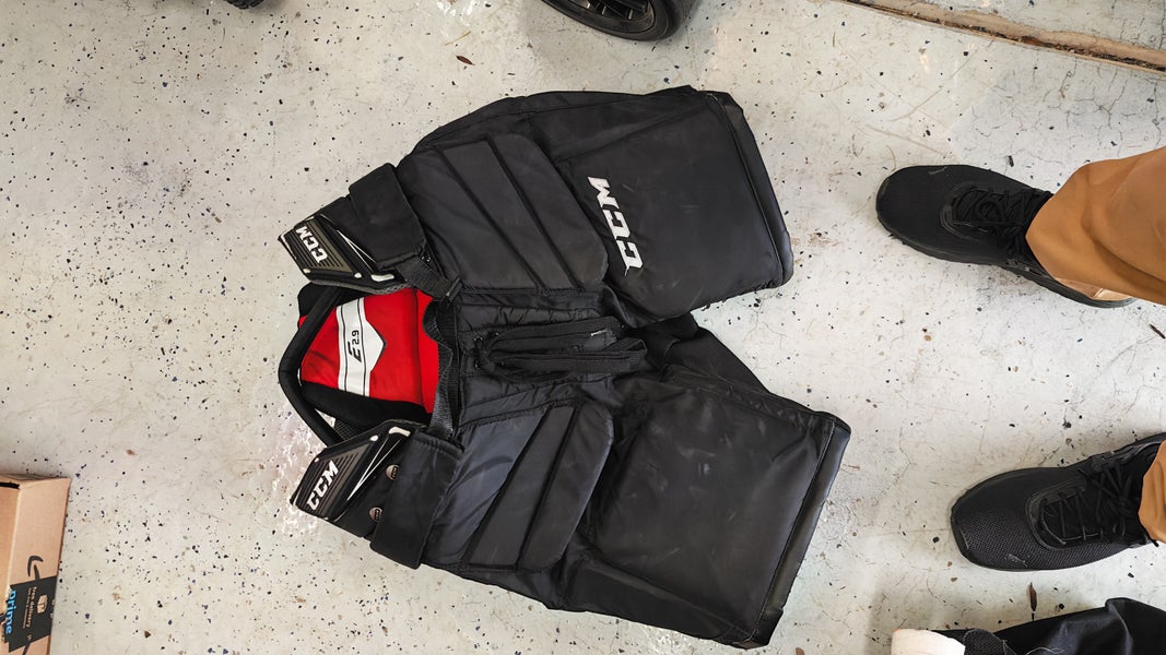 Intermediate Small CCM Extreme Flex Shield E2.9 Hockey Goalie Pants (Used)