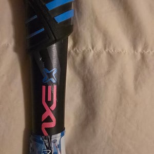 2025 AXE Avenge Pro 3 Hybrid USABat Certified Bat (-10) 18 oz 28" (Used)