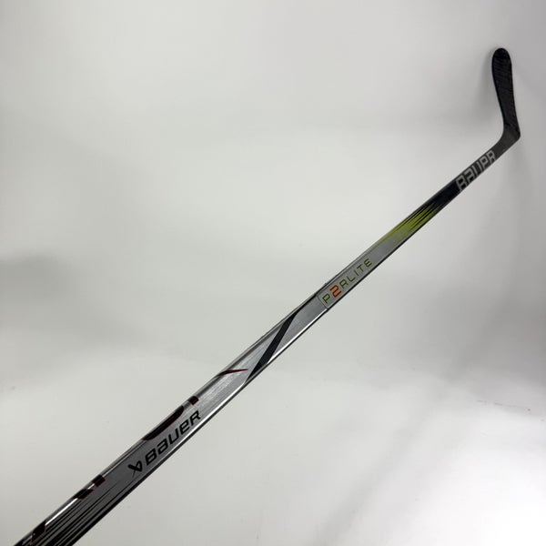 Repaired Left Handed Bauer Vapor Hyperlite 2 | 77 Flex P28 Curve Grip | E682