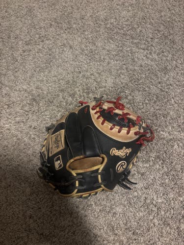 Rawlings RH Heart of the hide Catcher's Glove 34" (Used)