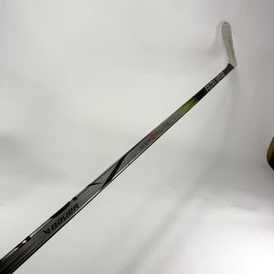 Repaired Left Handed Bauer Vapor Hyperlite 2 | 77 Flex P28 Curve Grip | E680