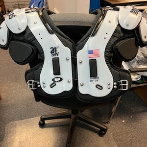 SP 24SW Series XL Adult Douglas Shoulder Pads (New)