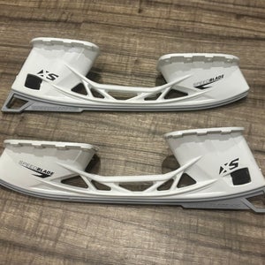 CCM Hockey SpeedBlade XS Skate Blade Holders 263 (7) New