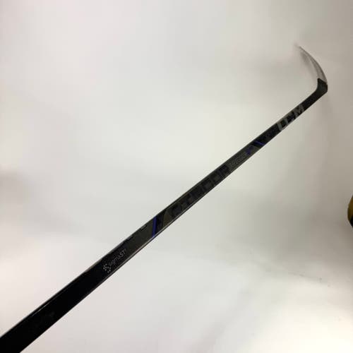 Repaired Right Handed CCM Ribcor Trigger 9 Pro | 75 Flex P88 Curve Grip | E673