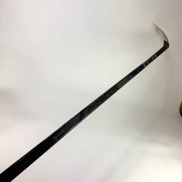 Repaired Right Handed CCM Ribcor Trigger 9 Pro | 75 Flex P88 Curve Grip | E673