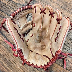 SSK Z7 11.5 Specialist - Baseball Glove