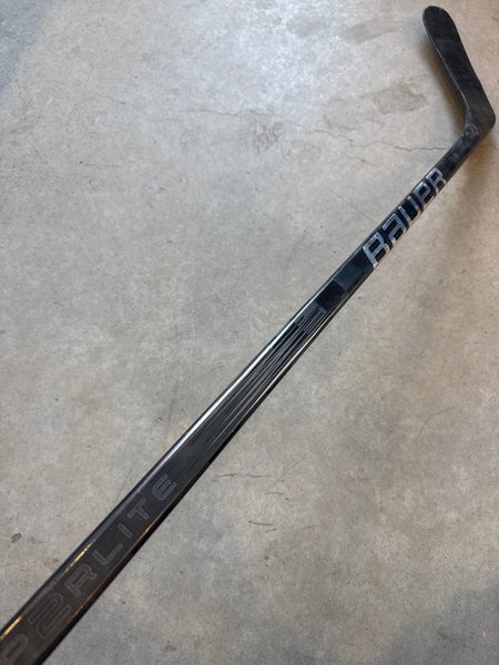 P92 82 Flex Senior Bauer Vapor Hyperlite 2 Left Hand Hockey Stick Pro Stock (USED)