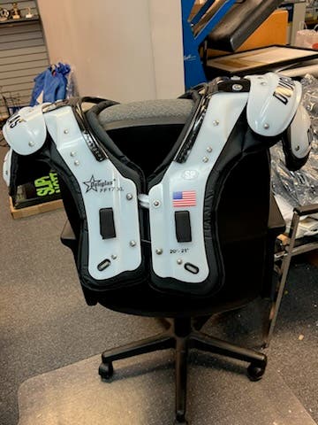 Adult Douglas SP FF17 Shoulder Pads (New)