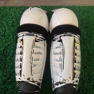 Junior CCM Tacks Classic Pro 13" Shin Pads (Used)