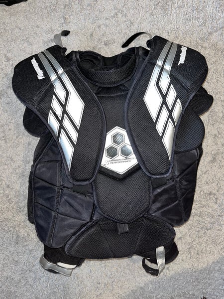 Large  2018 Vaughn Velocity V8 Goalie Chest Protector  (Used)