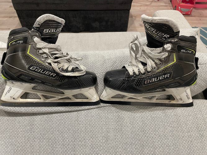 Bauer Elite Hockey Goalie Skates 8 (Used)