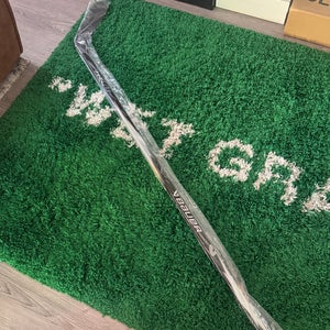 Senior Bauer Vapor FlyLite Right Handed Hockey Stick (New)