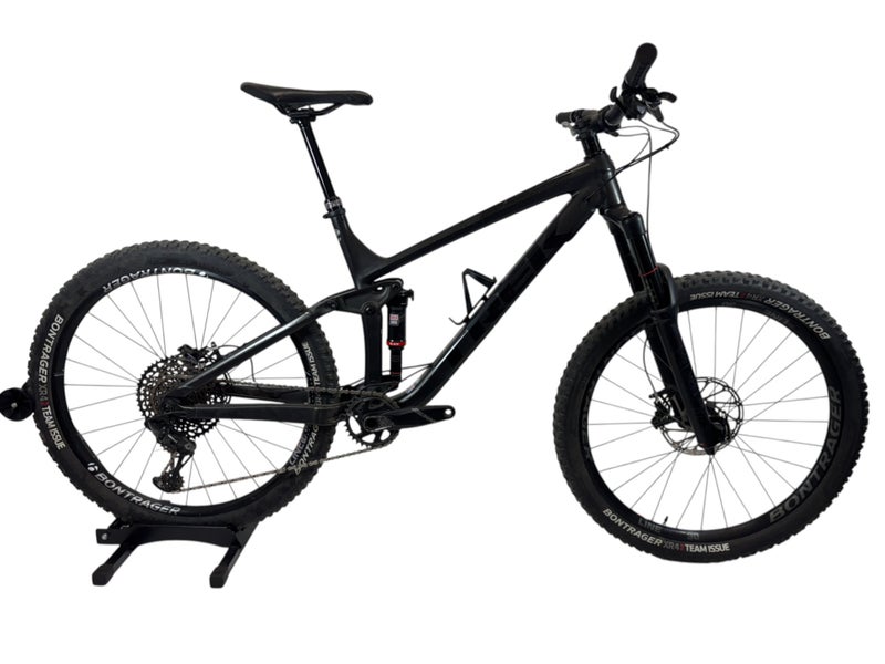 19.5" Trek Remedy 8 Full Suspension Mountain Bike