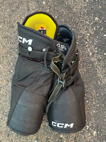 Youth Large CCM Tacks AS-V Pro Hockey Pants (Used)