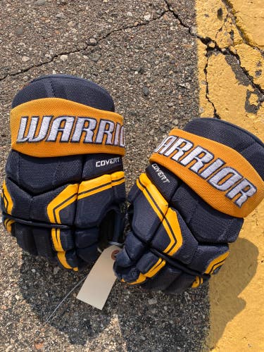 Junior Warrior Covert QRE3 Gloves 12" (Used)
