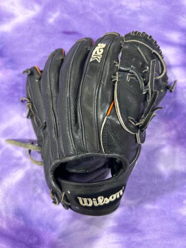 Black Wilson A2K RH Pitcher's Baseball Glove 12" (Used)