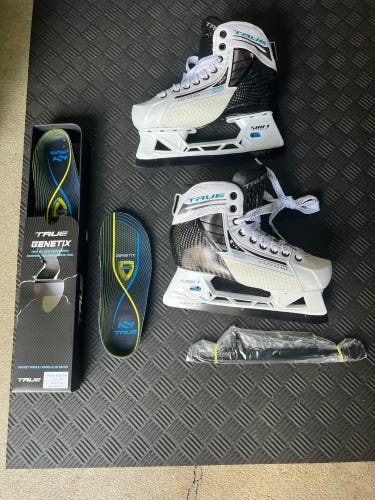 True Custom Pro Hockey Goalie Skates 5 (New)