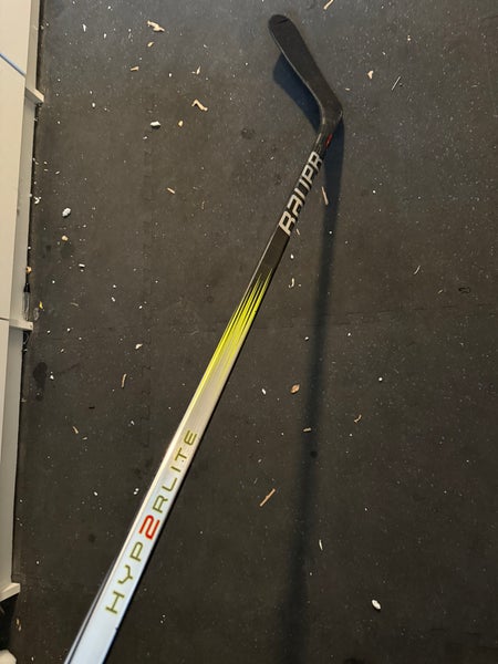 Senior Bauer Vapor Hyperlite 2 Left Hand Hockey Stick P92  (Used)