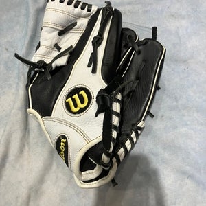 Black Wilson A550 RH Outfield Baseball Glove 12" (Used)