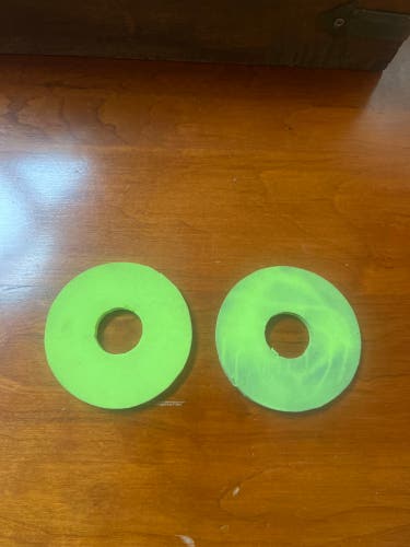Maltese foam pads for lace bite