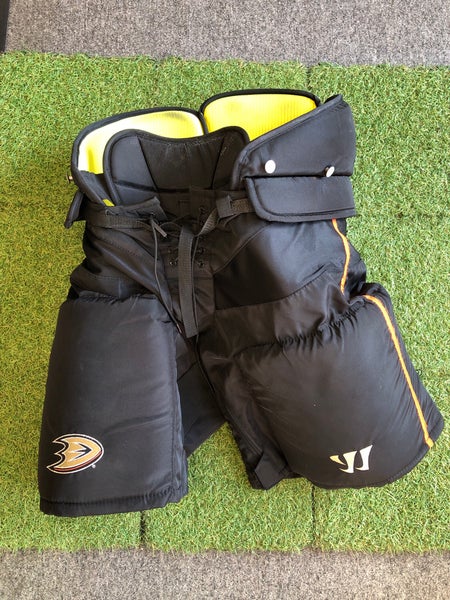 Anaheim Ducks Senior XL Warrior Hockey Pants Pro Stock (Used)