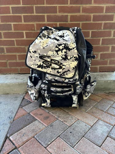 White Boombah Players Bat Pack