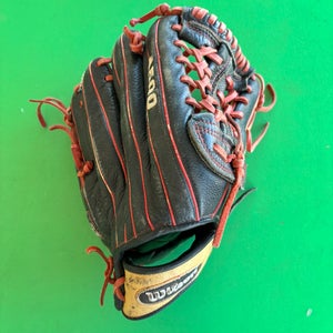 Black Wilson A500 RH Outfield Baseball Glove 12"