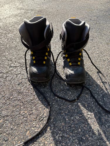 Kid's 5K (Toddler) Burton Freestyle Snowboard Boots Freestyle (Used)