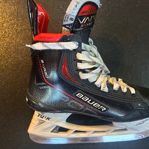 Bauer Vapor 3X Pro Hockey Skates Narrow Width 8 (Used)