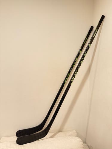 2x Bauer Ag5nt Right Handed Junior Hockey Stick P92 50 Flex (Used)