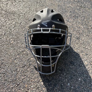 Easton Rival Catcher's Mask (Used)