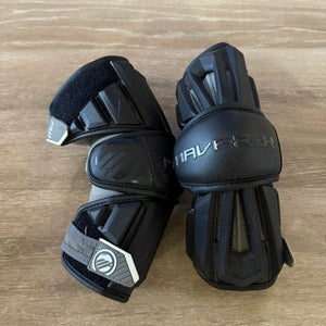 Large Adult Maverik Max Arm Pads (Lightly Used)