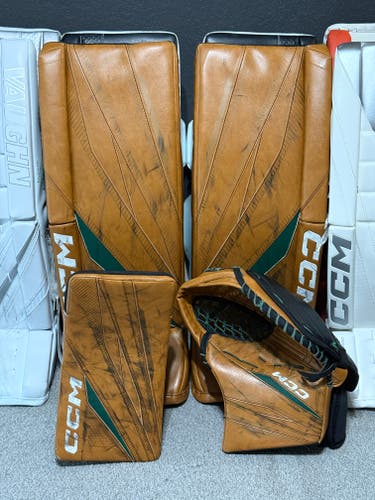 USED 32+1CCM Axis XF Pro Regular Goalie Full Set - 580