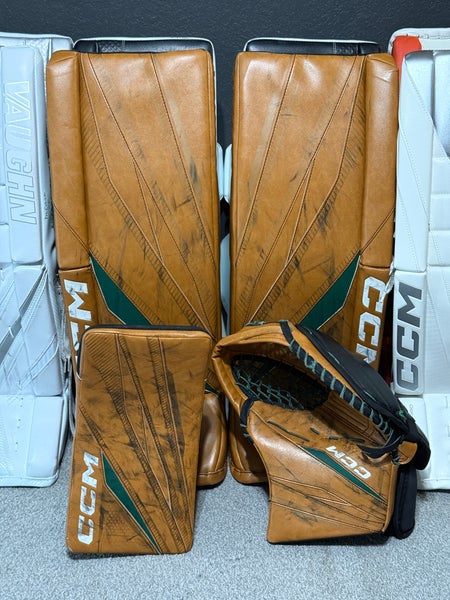 USED 32+1CCM Axis XF Pro Regular Goalie Full Set - 580