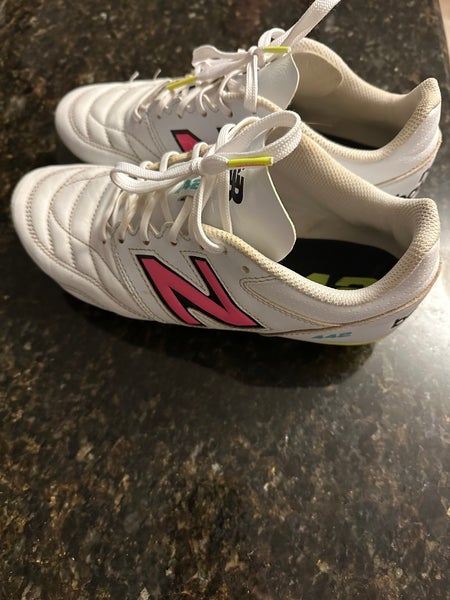 Men’s New Balance Soccer Cleats