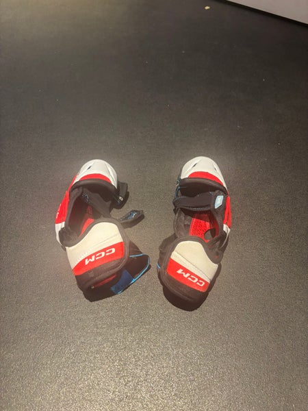 Small Senior CCM Jetspeed ft6 Elbow Pads
