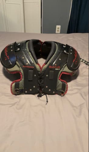 Large Adult Riddell Shoulder Pads (Used)
