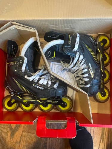 CCM Tsr52 Inline Skates  Size 6 (Used)