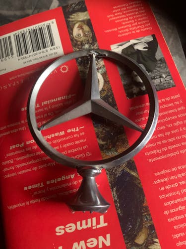 (Used) Mercedes Benz Ornament Hood Emblem