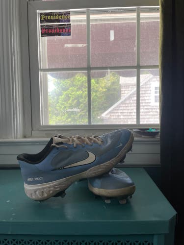 Nike ID Alpha Huarache Elite 3 Low