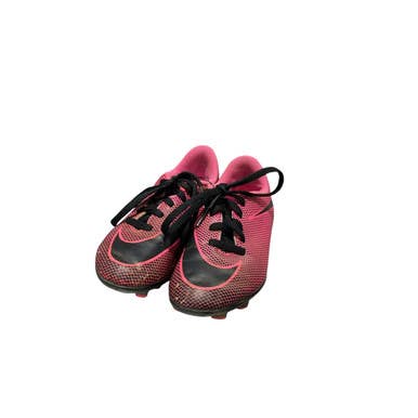 Used Nike Soccer Cleats Pink Youth 11.0 11834-S000038344