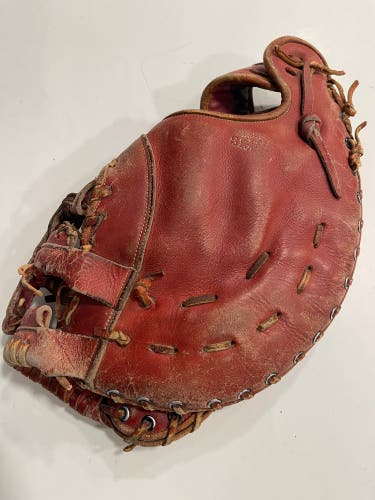 MacGregor Vintage Leather Baseball Catchers Mitt Lee May Red-Brown RHT 13"
