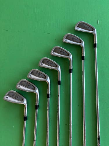 Men's Titleist DCI 990 Iron Set Right Handed Regular Flex Steel Shaft