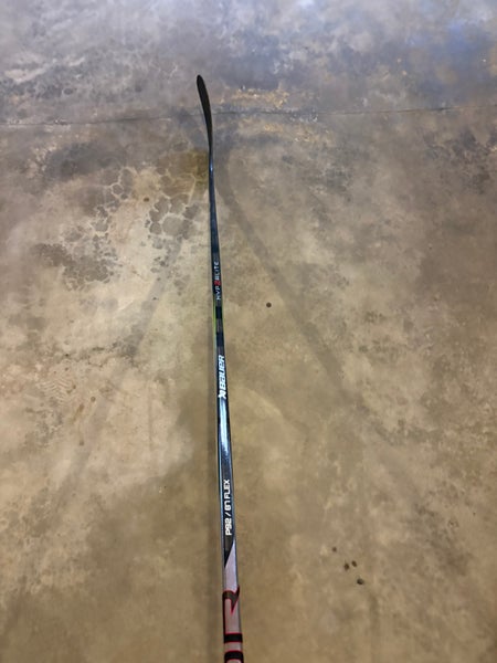 Senior Bauer Hyperlite 2 Right Handed Hockey Stick P92  (Used)