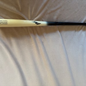 BamBooBat Energize Bat (-4) 29 oz 33" (Used)